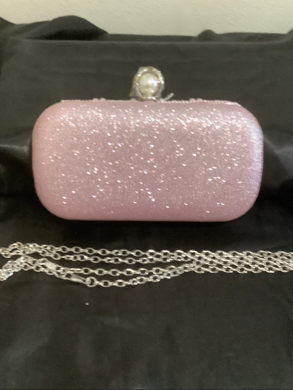Elegant Pink Pearl Beaded Clutch Bag with Silver Chain - Picture 3 of 5
